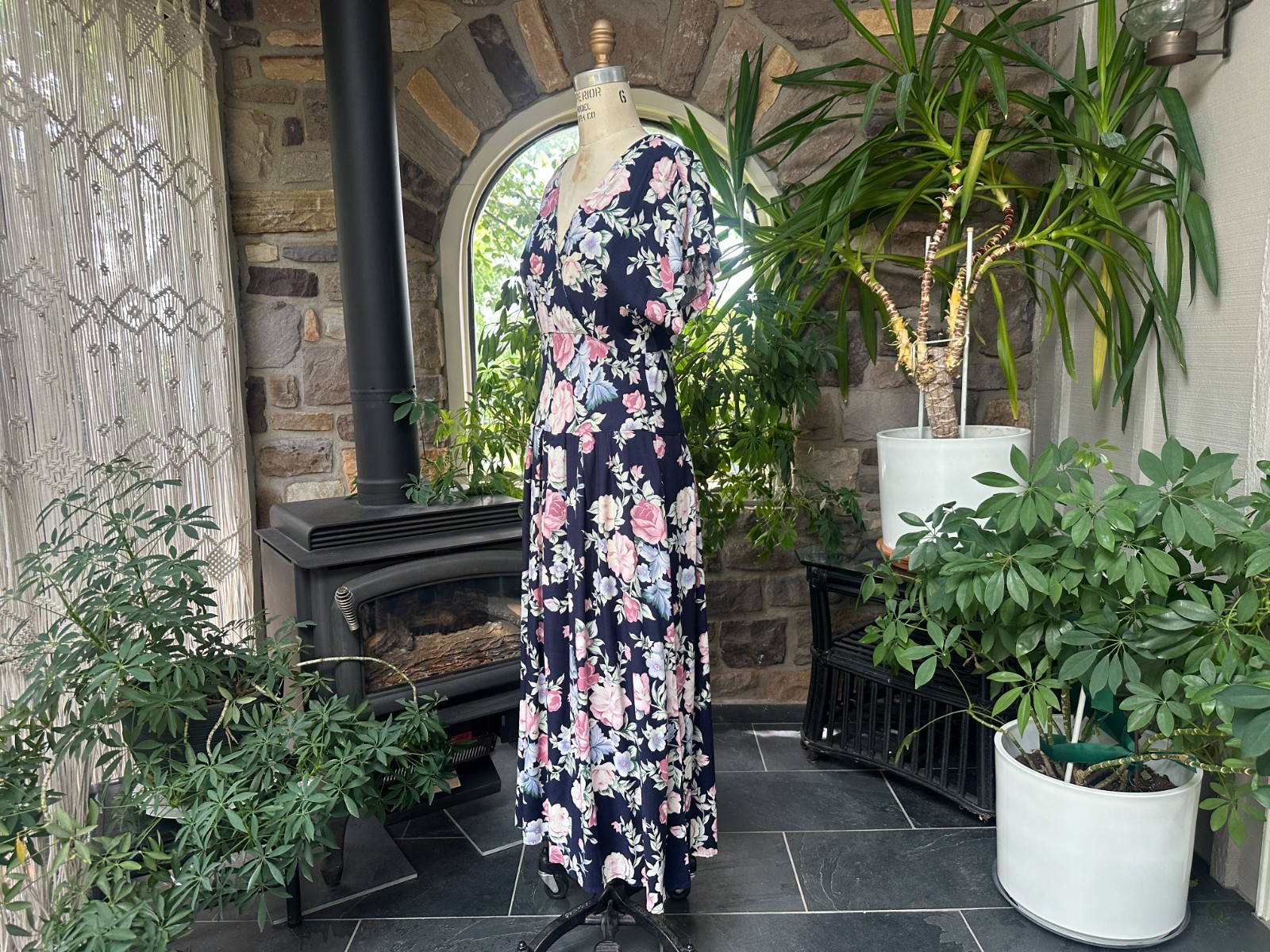 Vintage 1980s Does 1940s Navy Blue and Pink Floral Rayon Drop Waist Dress