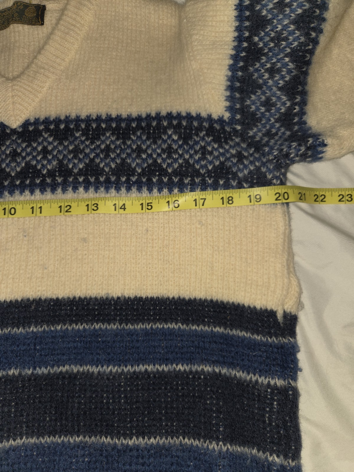 Vintage Nordstrikk Sweater Women’s Size 30 Virgin Wool Norway Cream Blue