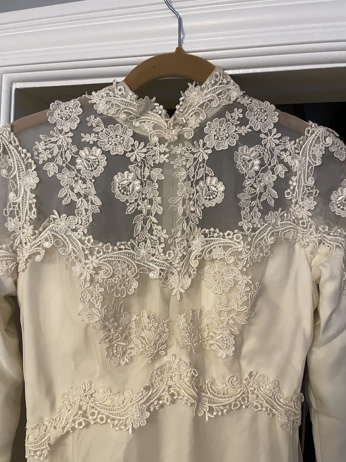 Vintage Wedding Dress