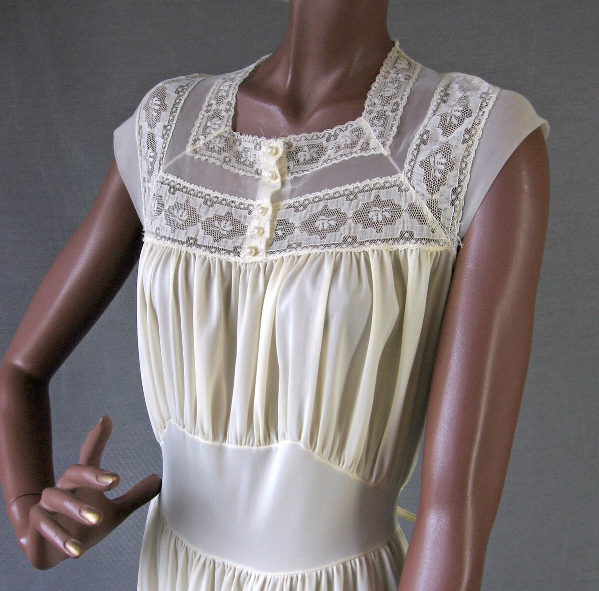 50s Nightgown Vintage Lacy Bodice Chiffon & Nylon Jersey Sweet 60s Gown Large