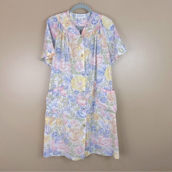 Vintage Herbcraft Pastel Floral Pearl Snap Front House Dress Robe Medium Granny