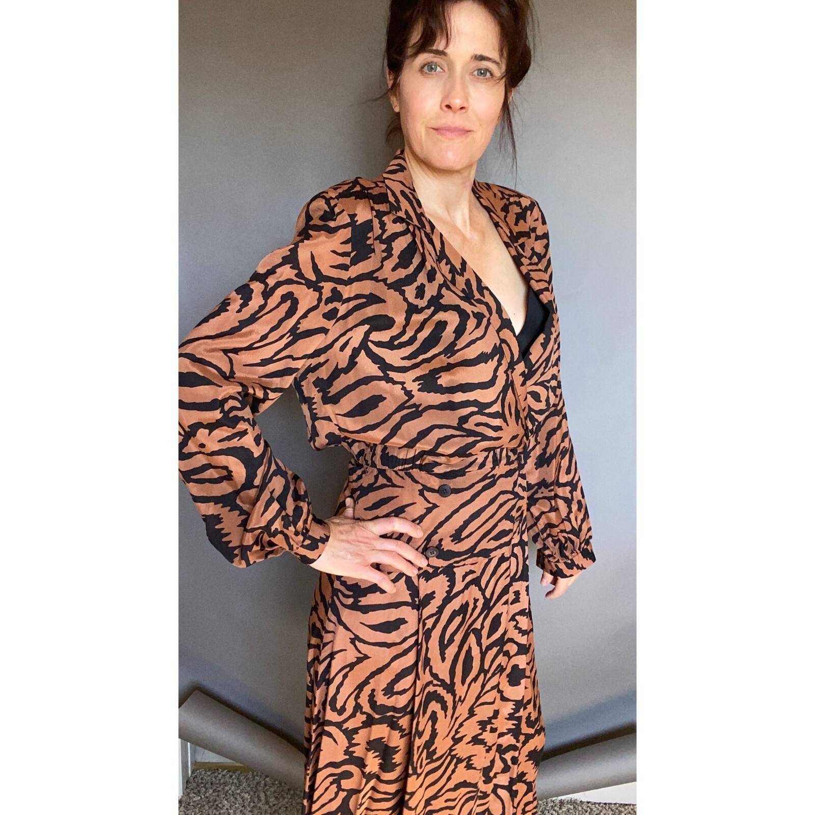 VTG Rayon Warren Z Dress Sz 6 8 M animal print cheetah 80’s puff sleeve low v