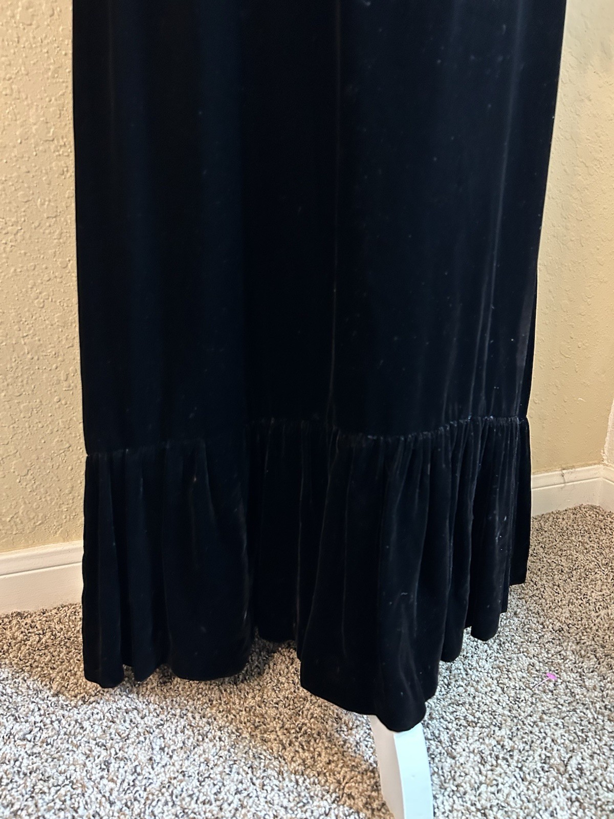 Vintage 1940s Bell Sleeve Edwardian Style Black Velvet Dress Size S Ruffle Hem
