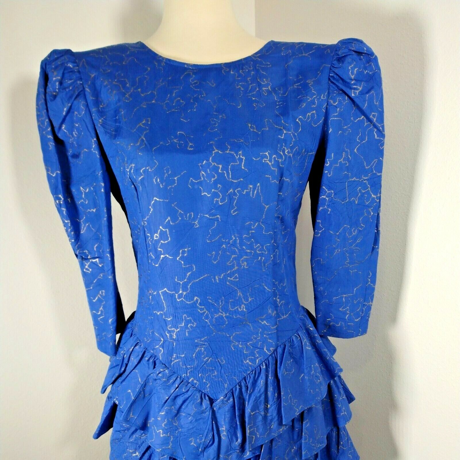 CREME Midi Dress Womens 7 Midi Blue Gold Puffy Sleeve Ruffles 80’s True Vintage