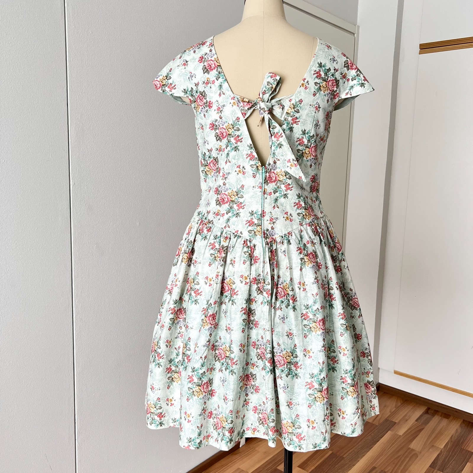 Vintage Floral Two Piece Dress & Bolero Set Puff Sleeves Tea Length Cottagecore
