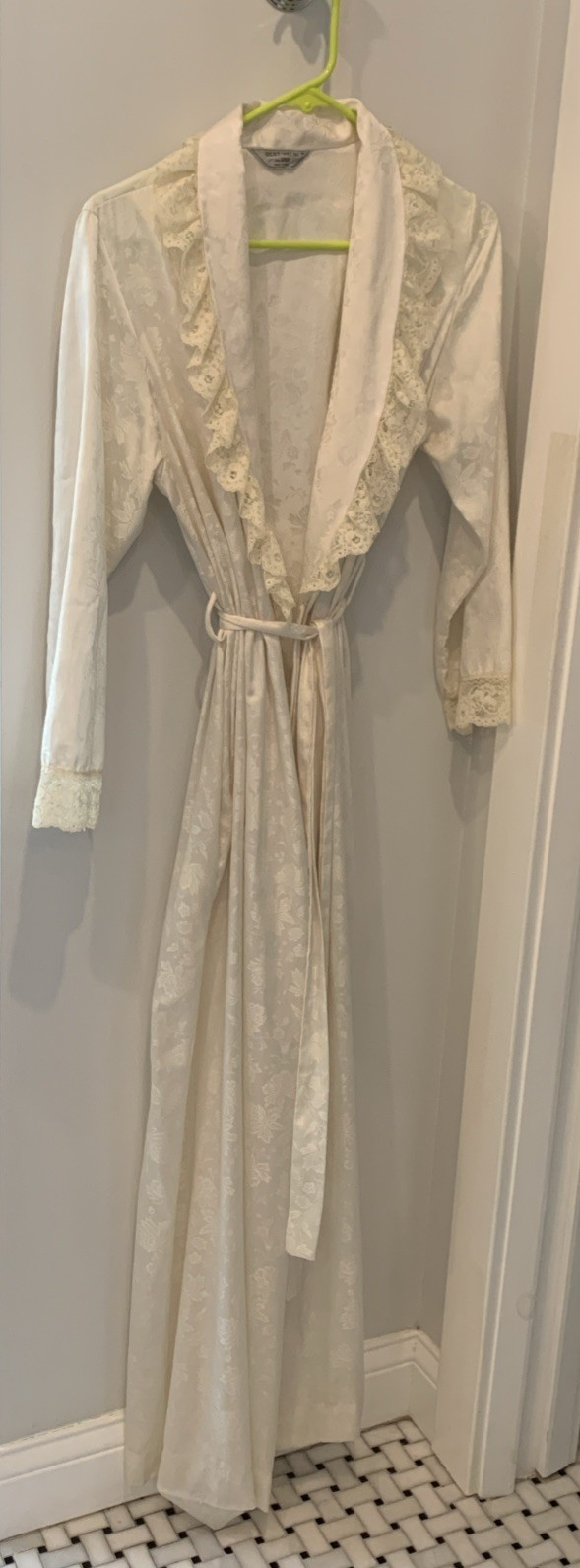 Vintage Bert Yelin for Iris Ivory Robe Wedding Night