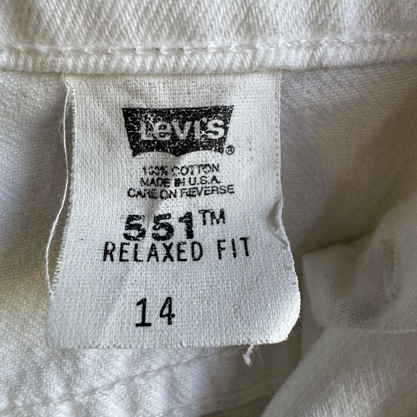 Vintage Levi’s 551 White Denim Jean Jorts Shorts USA Sz 14 Measures 32 x 7