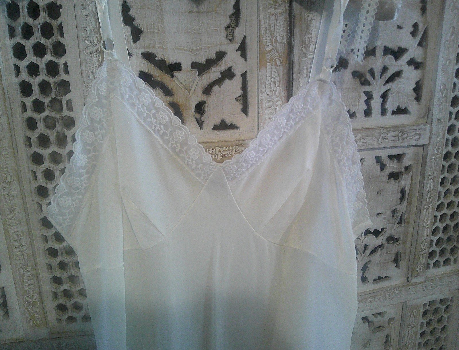 Vtg Sears The Doesnt Slip Ivory Lace Trim Anti Cling Women 38 Reg Short Length