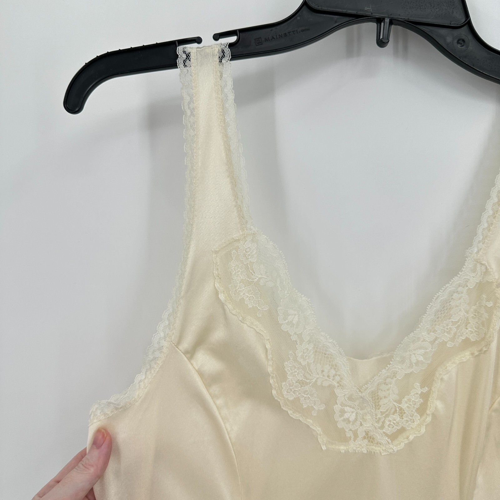 Vtg Greenco Maid Full Slip Size 38 Yellow Ivory Floral Lace Antron Nylon