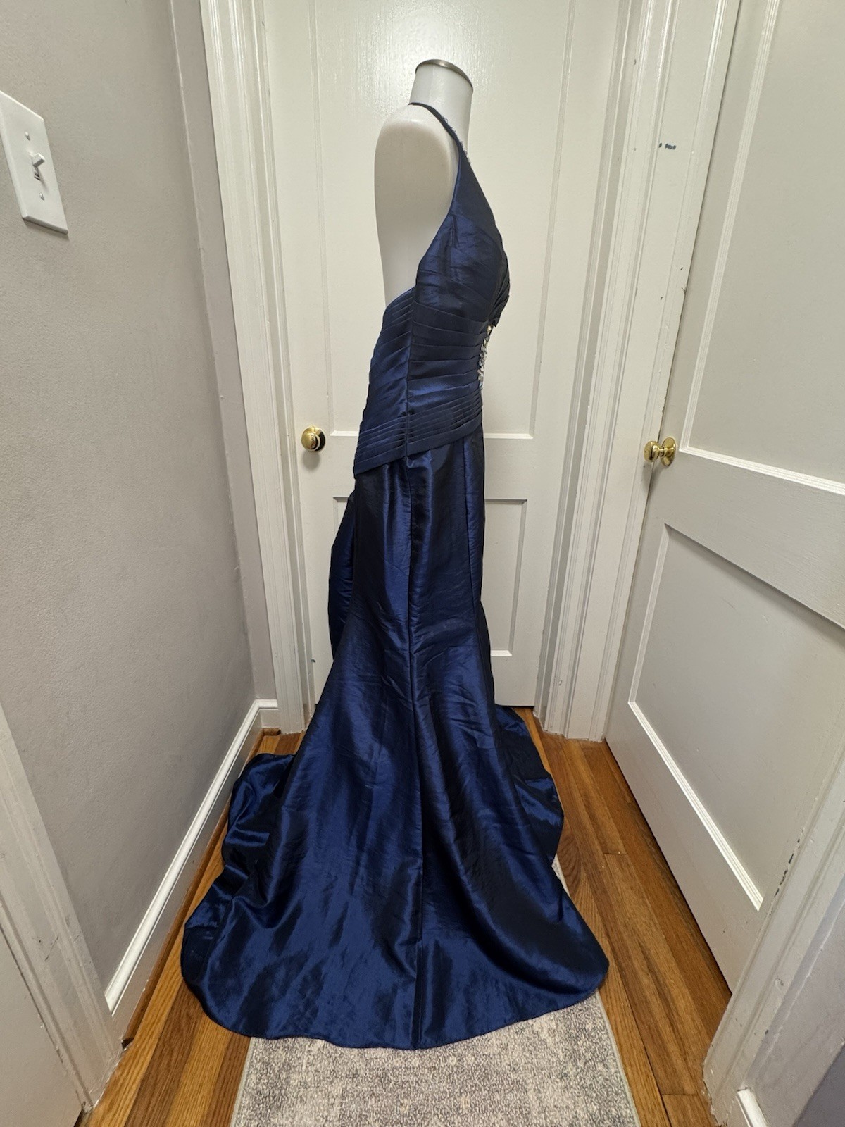 VTG B’Dazzle Alyce Designs Cobalt Blue Beaded Halter Mermaid Gown Dress Sz 8