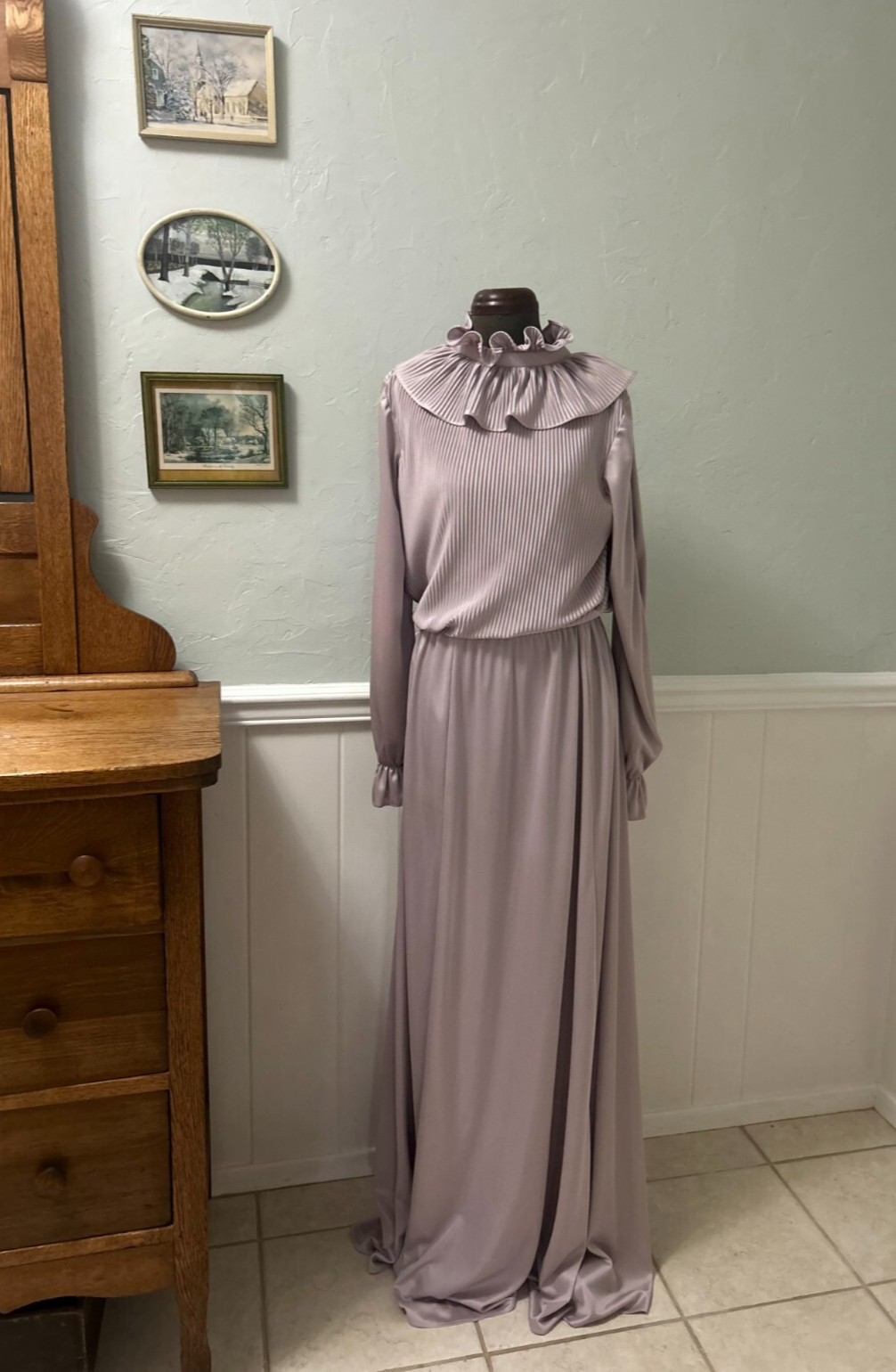 Vintage Dusty pale purple maxi dress ruffle pleated skirt 70s 80s