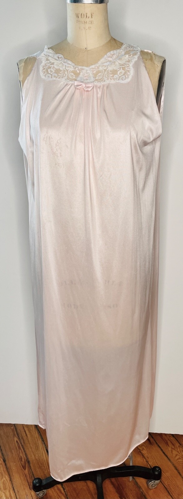 VTG 80’S*VAL MODE PINK NYLON&LACE TRIM NEGLIGEE NIGHTGOWN*M ALTERED