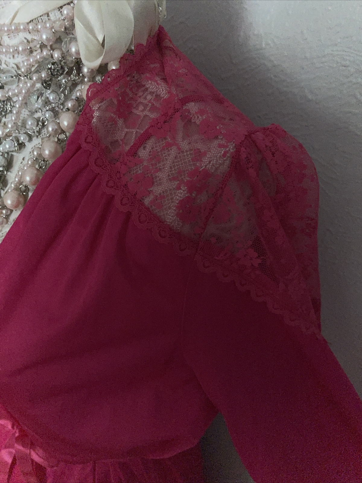 PARAMOUNT Nylon Peignoir Robe & Nightgown Set Gown Pink Lace Woman’s Vintage