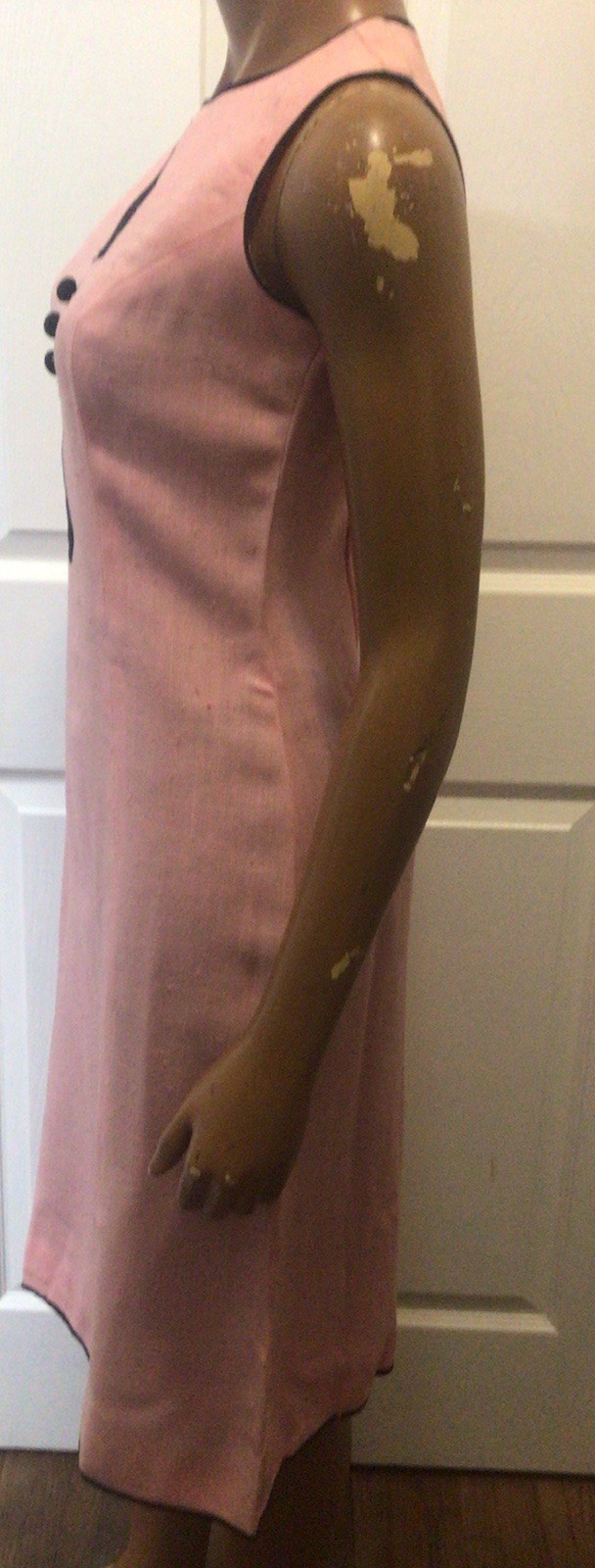 UNIQUE Vintage 1960’s MCM Mod Pink & Black Shift Dress by Carlette Size 5
