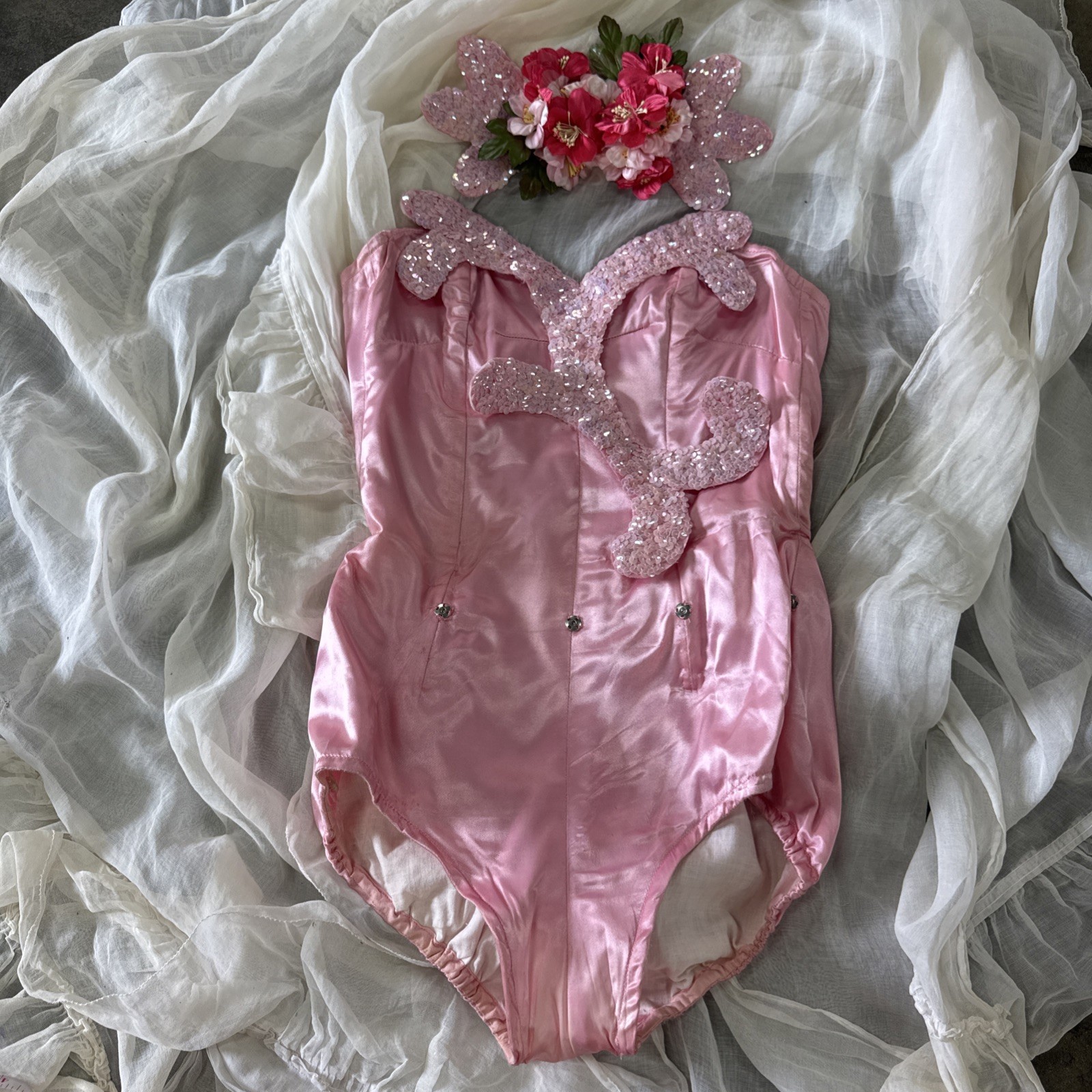 Vintage 1950s 1960s Pink Satin Rayon Dance Outfit Play Suit Showgirl & Hat Flora