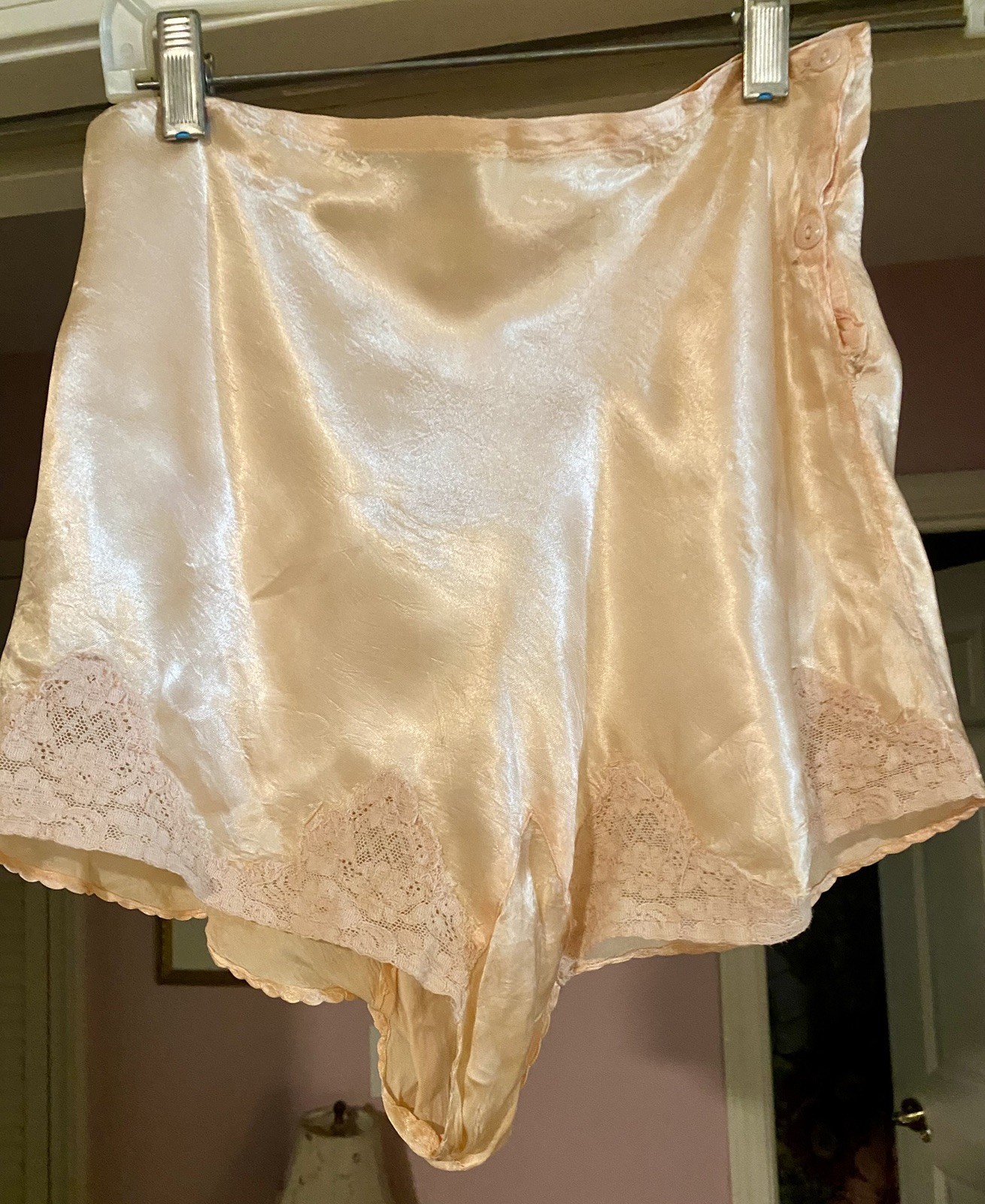 Vintage 20’s/30s Silk & Lace Tap Pant Lingerie Light Pink S-m fab
