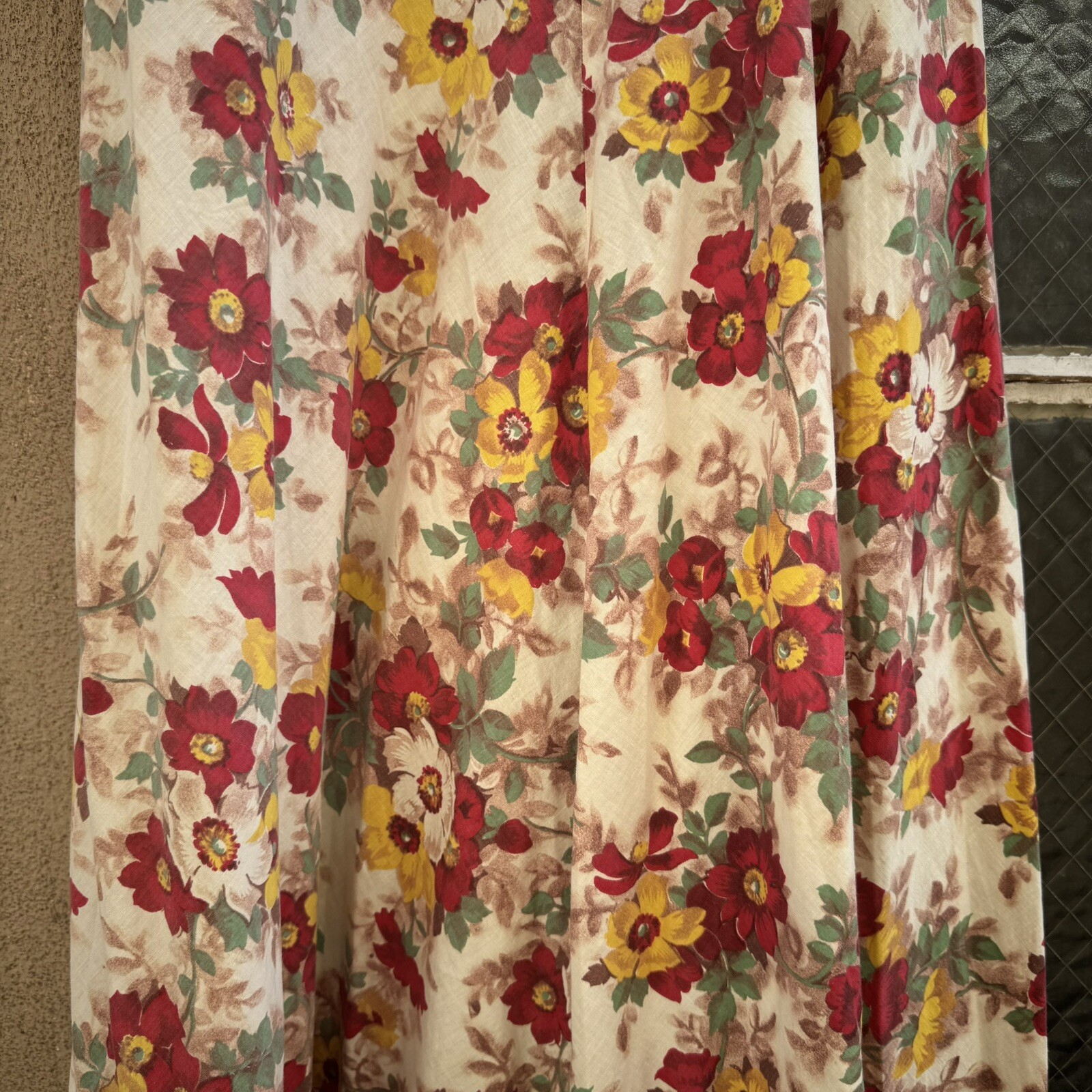 Vintage 1940s White, Red, Yellow, Brown Floral Print Cotton Zipper Dress 1930s