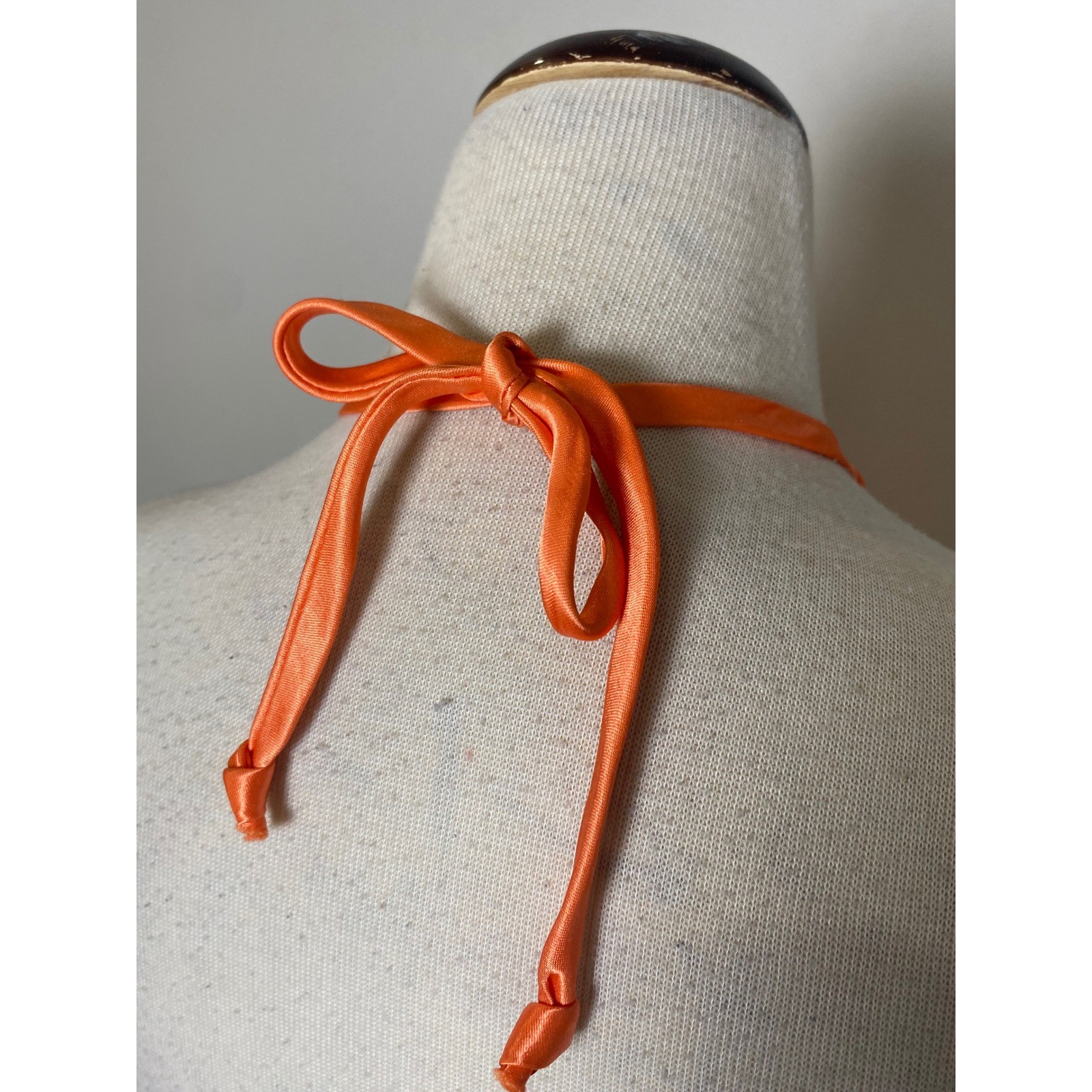 Vintage R Company Orange Satin Halter Crop Top 90s Y2K Backless Clubwear Party M