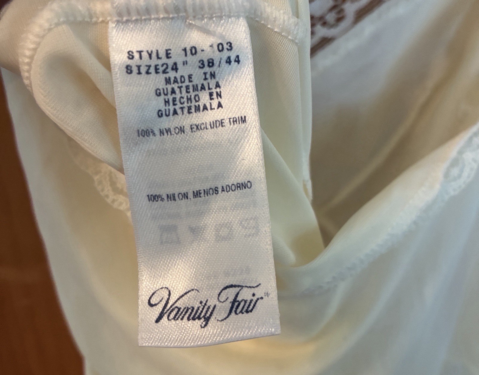 Vanity Fair Ivory Full Slip 38 /44 24” Style 10-103 Nylon Lace Trim