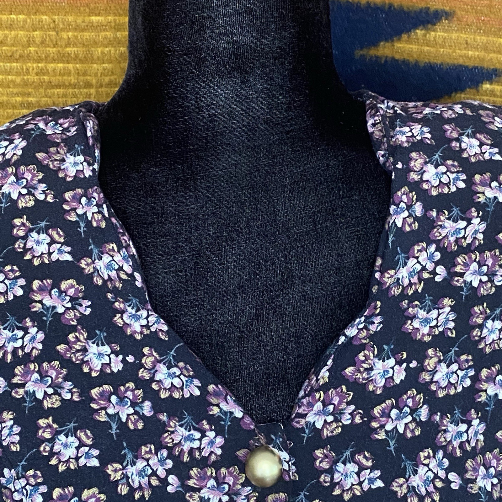 Vintage 90’s Caroline Wells Floral Midi Dress. Corset Back Tie. Rayon. Size 4.