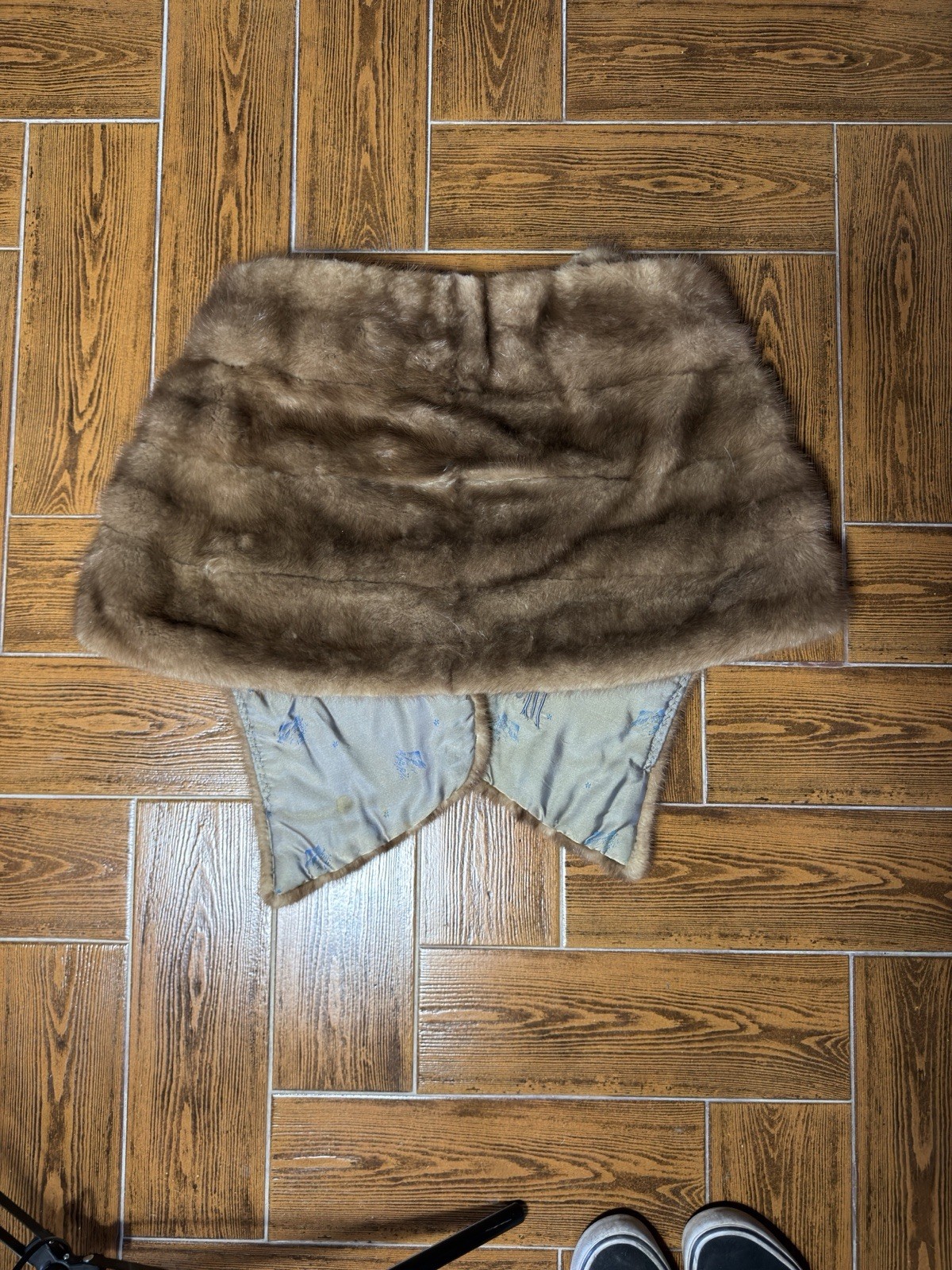 Vintage EMBA Autumn Haze Natural Brown Mink Fur Stole Cape Wrap Shawl 1950s