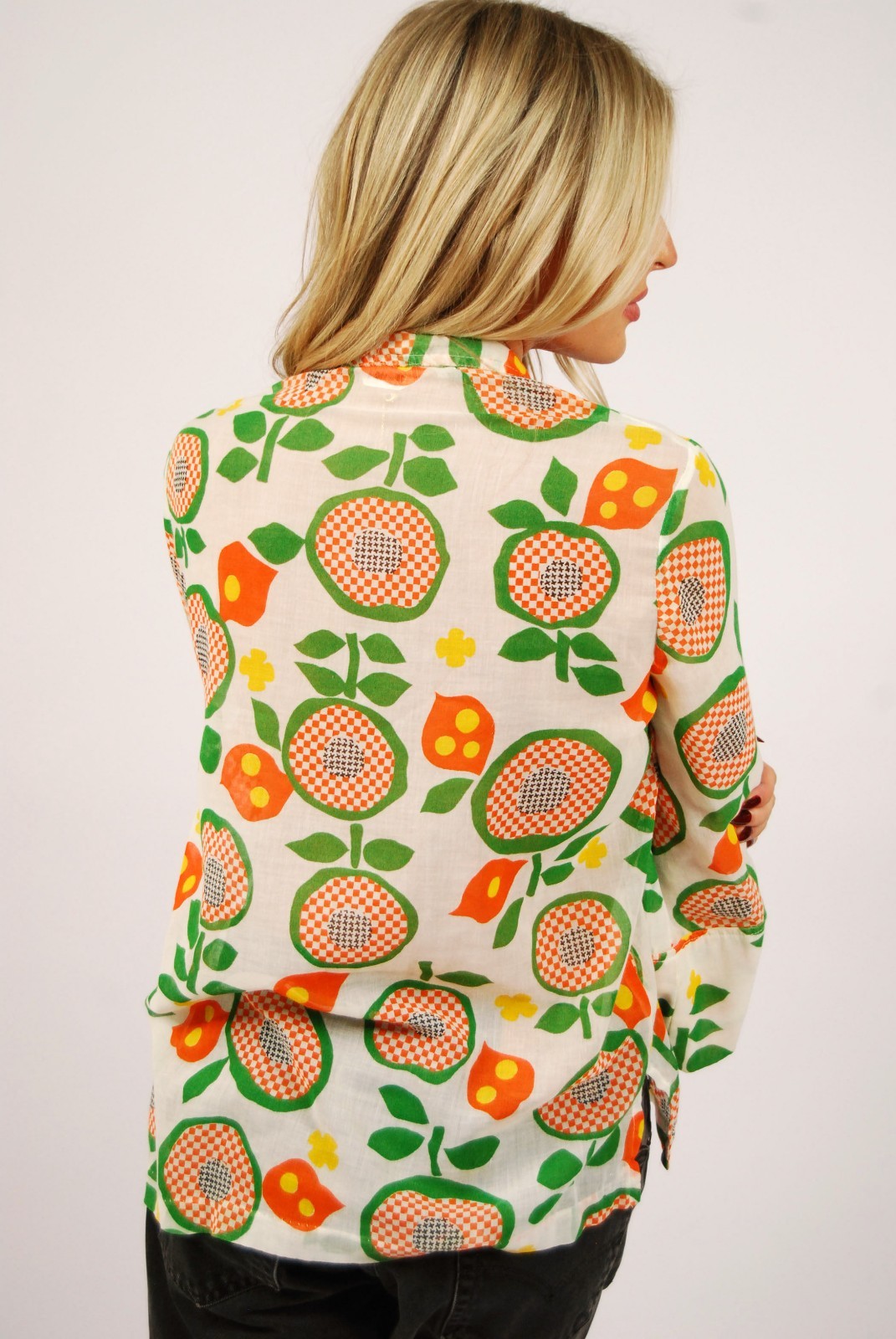 70s Fruit Print Blouse (M) David Smith medium green orange vintage womens top