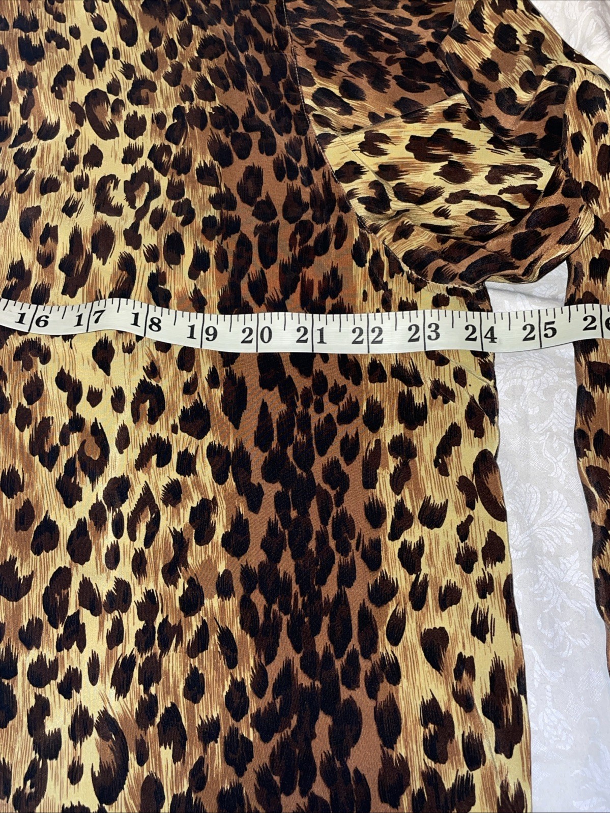 Vintage Leopard Print Blouse Size Large? Feels Like Silk