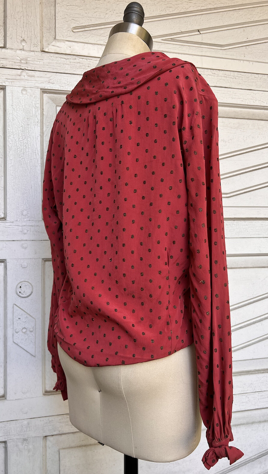 Vintage 1930s 40s Raspberry Silk Blouse Shirt Gold Metallic Dot Embroidery Bows