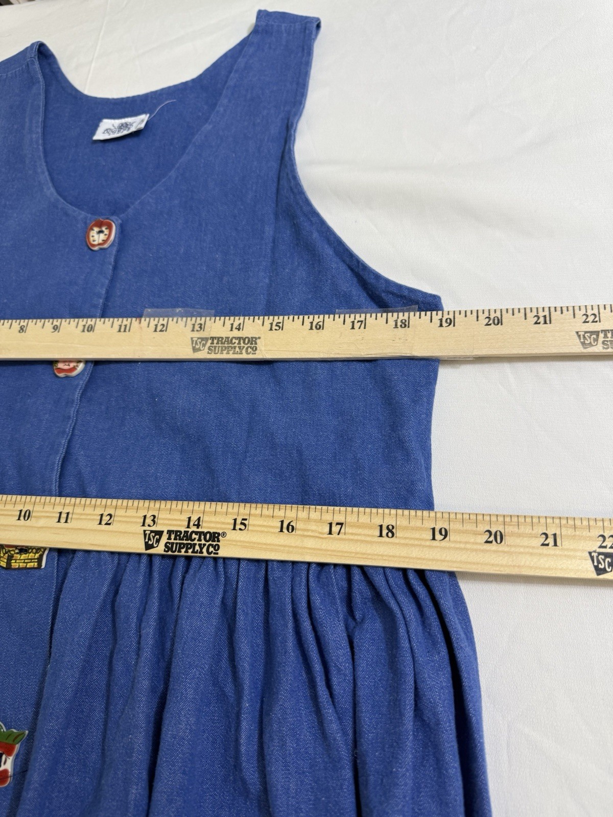 Vintage Dogwood lane Denim dress Sz Medium Fruit Bottons
