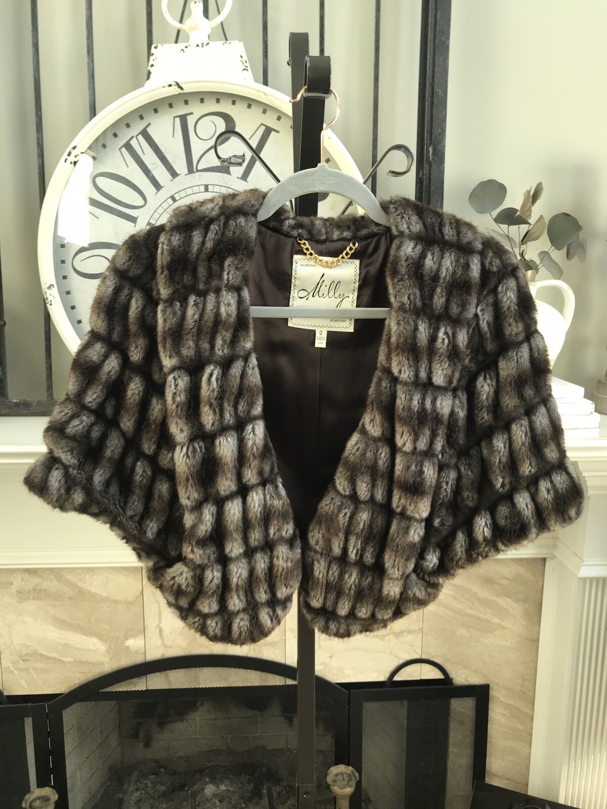 MILLY women’s shrug short cropped cape capelet jacket vest – fux fur – sz 2