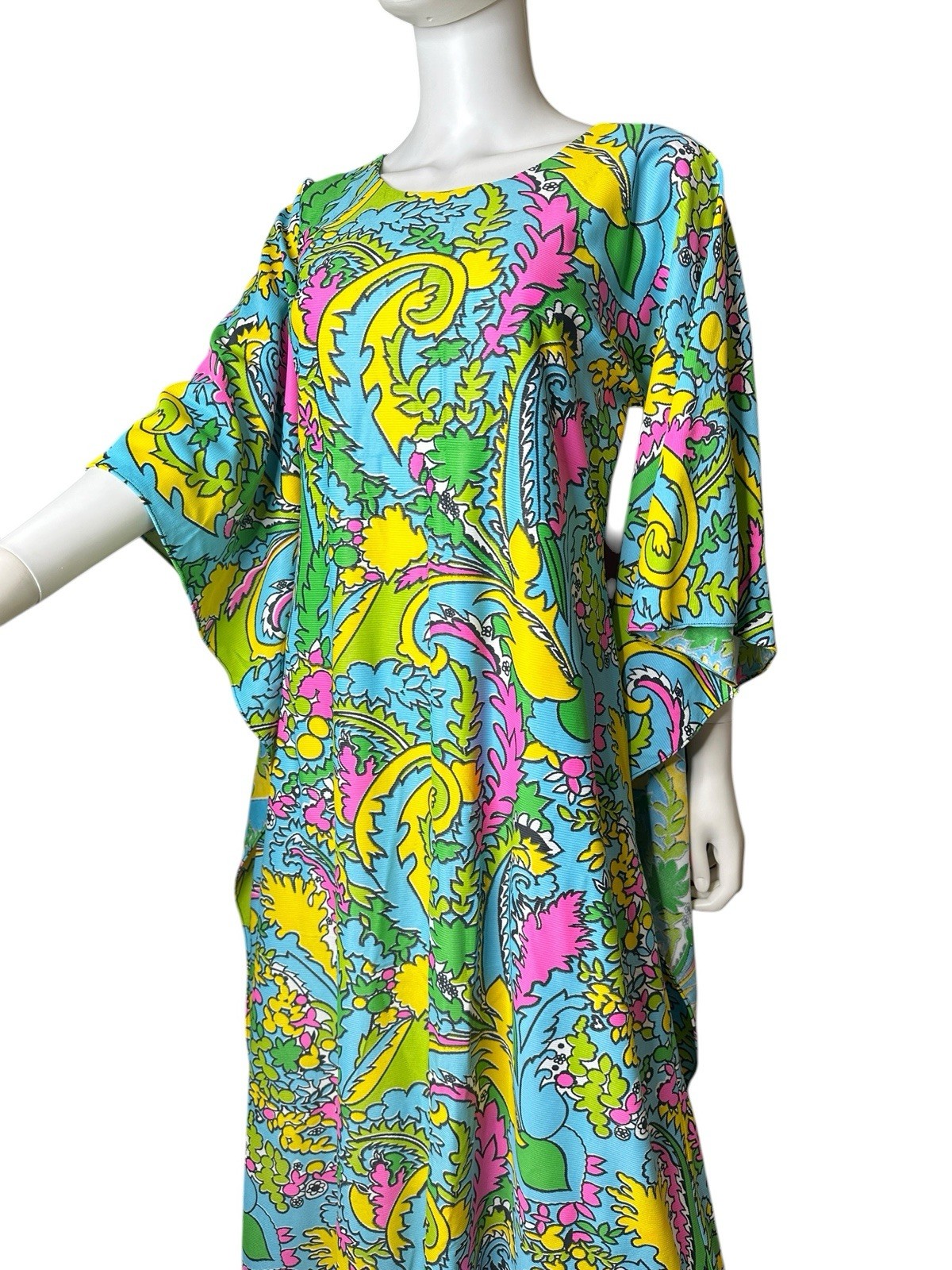 Vintage 1970s Psychedelic Circle-Sleeve Caftan | Electric Paisley Hostess Gown