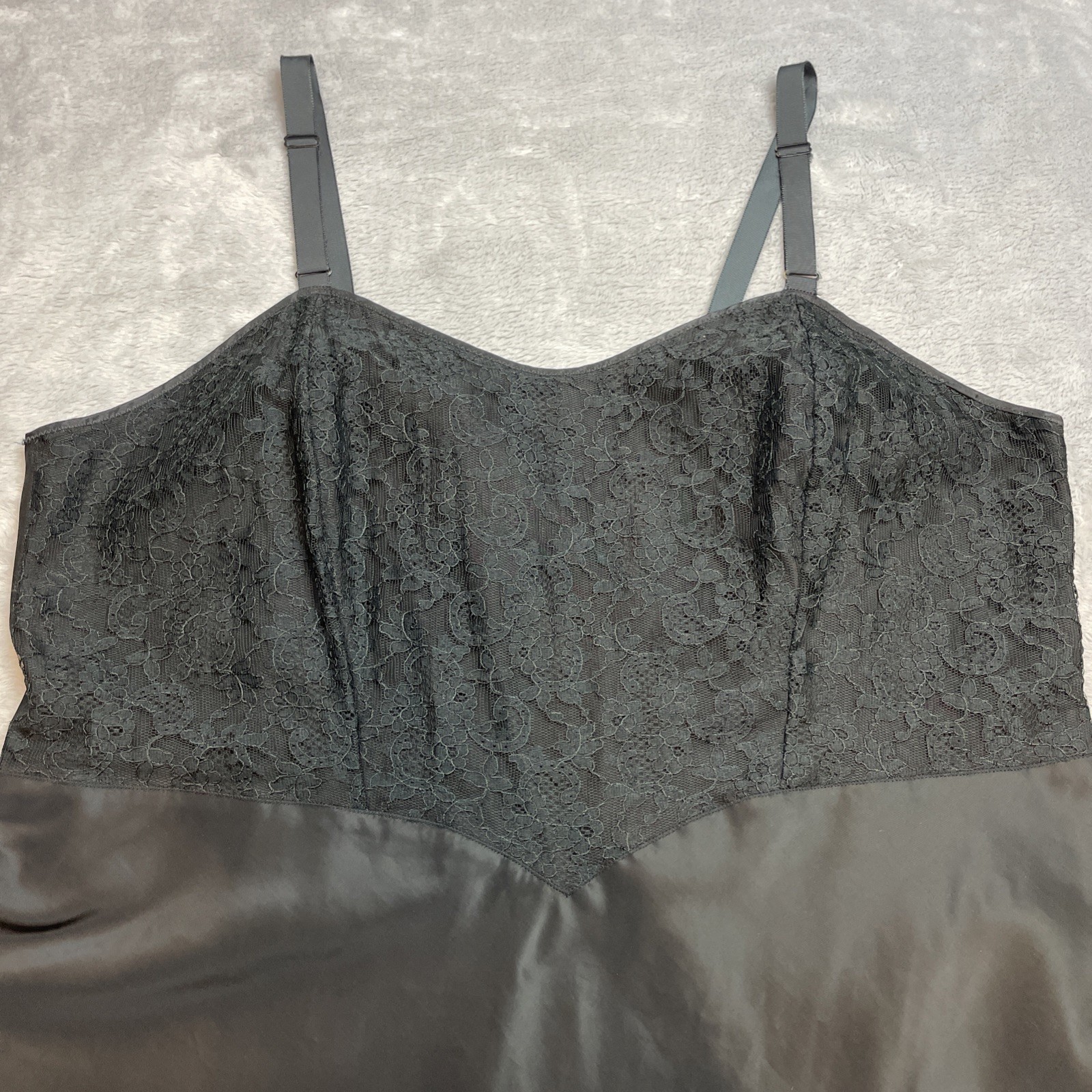 Vintage Saucy Barbizon Womens Slip Dress Sz 20.5/L Black Lace Bodice Coquette