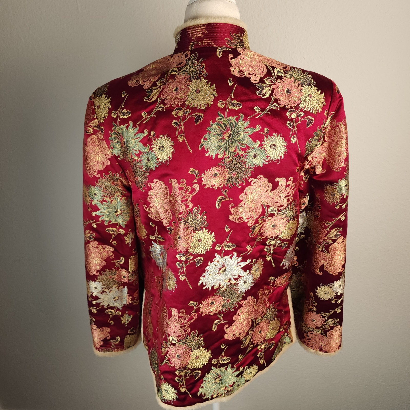 Vintage 70s Asian Mandarin Sherpa Lined Jacket Coat Silk Burgundy Chrysanthemum