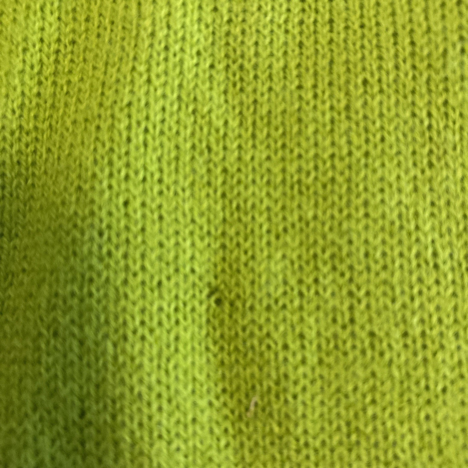 Vintage Sterling Green Sweater – Made in Korea 100% Acrylic – Medium Read