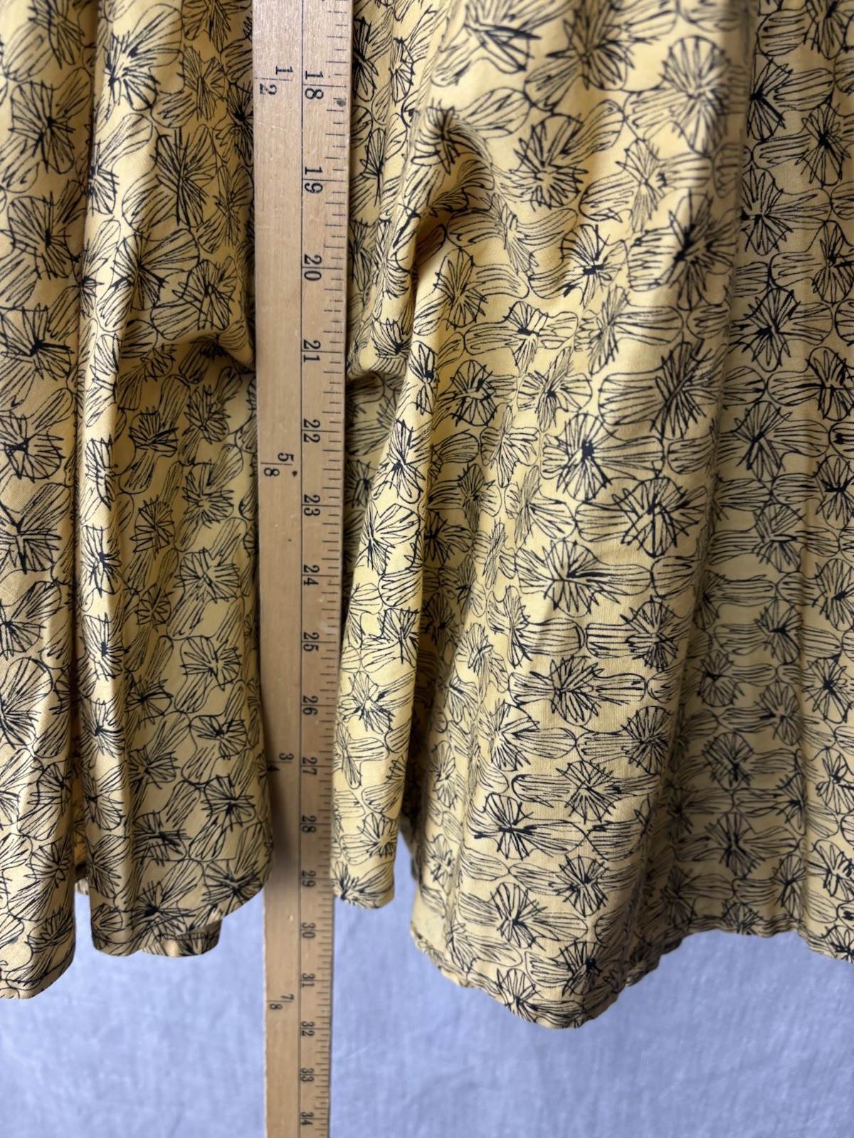 Vintage 50s Yellow Black Floral Cotton Full Circle Skirt XS