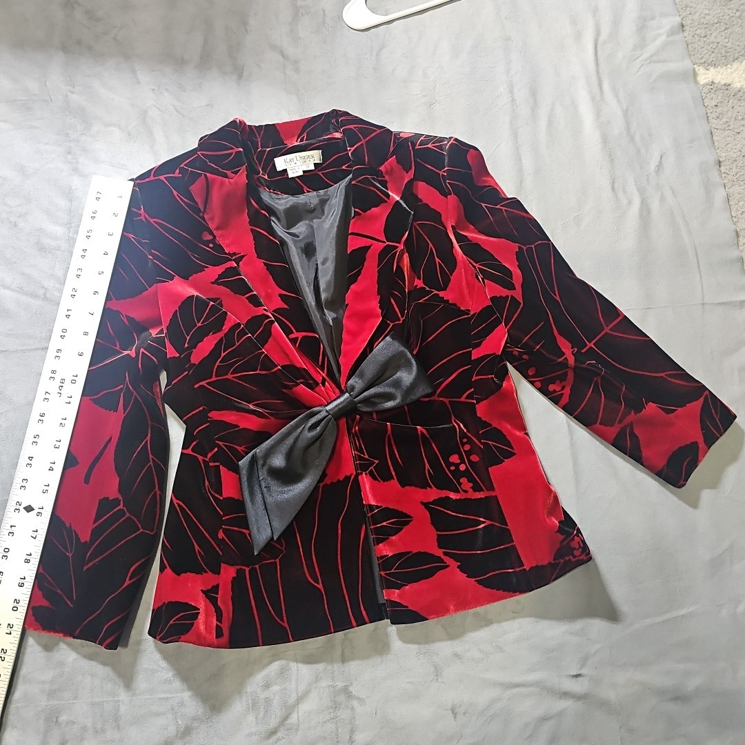 Vintage 1980’s Kay Unger Red & Black Velvet Jacket with Satin Bow Size 12