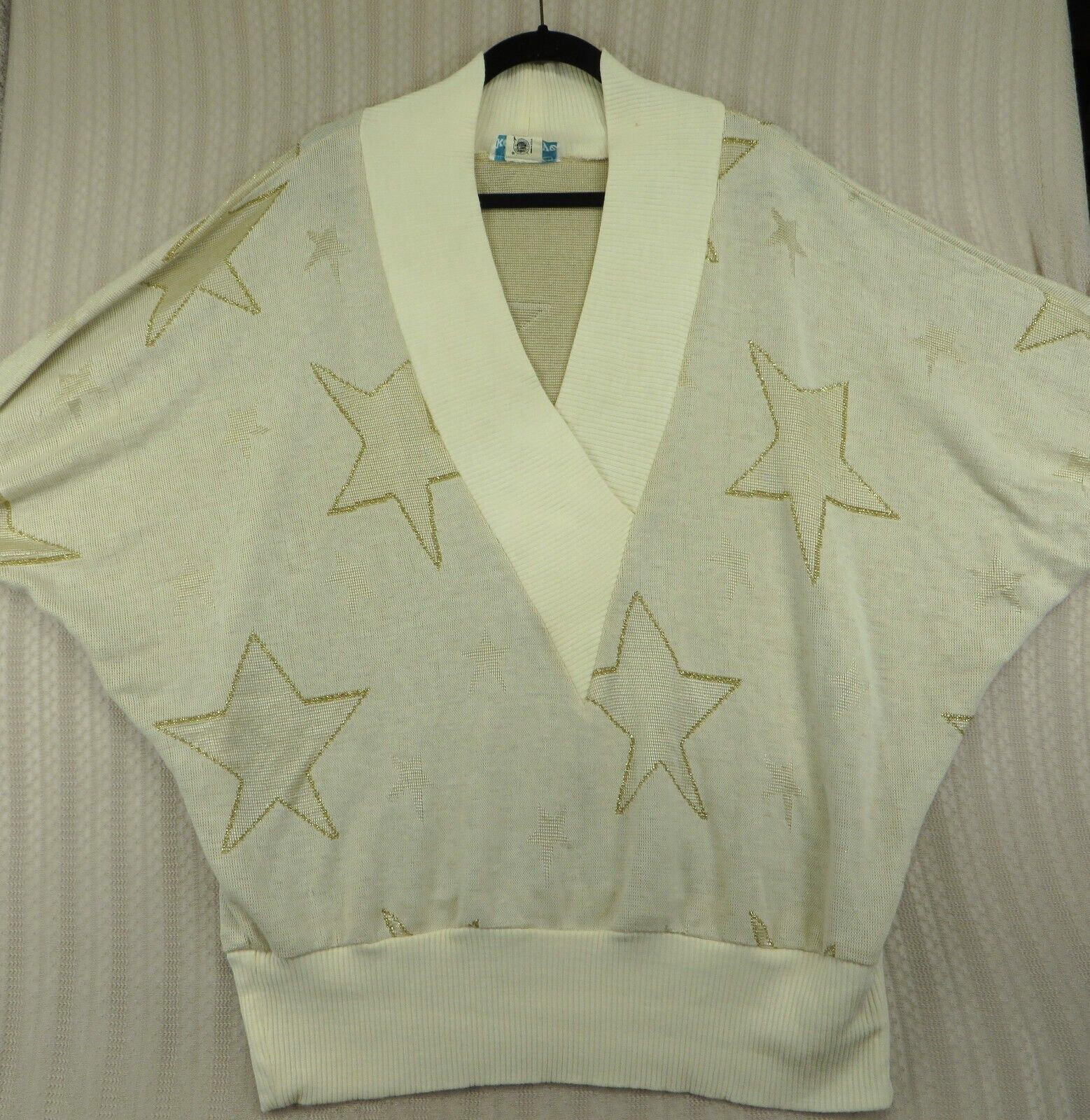Vintage Kelli Kaye 80’s Women’s Ivory Gold Star Batwing Sweater Size 16