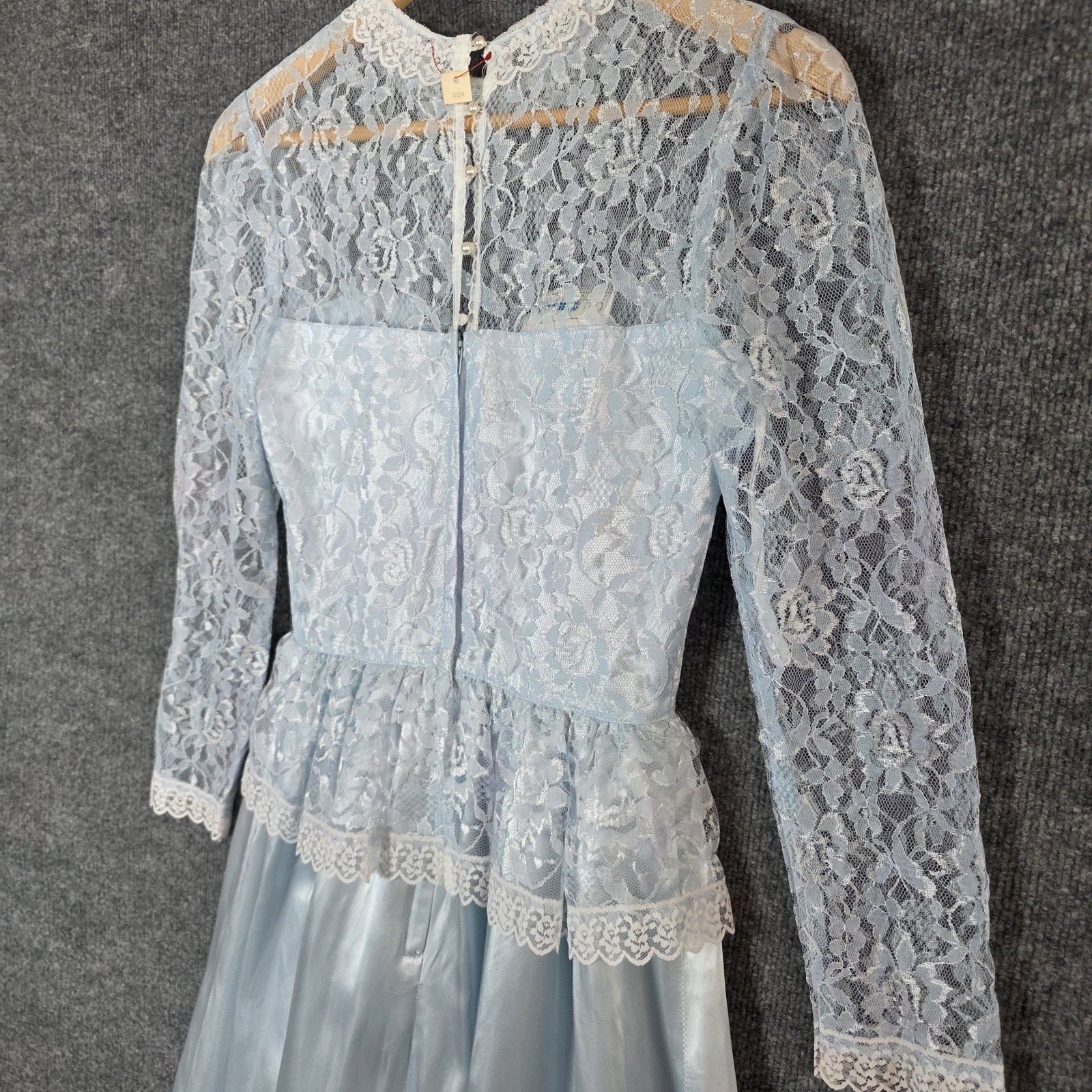 Vintage 80s Gunne Sax Prom Dress SZ 7 Icy Blue Lace Satin Victorian Tulle Skirt