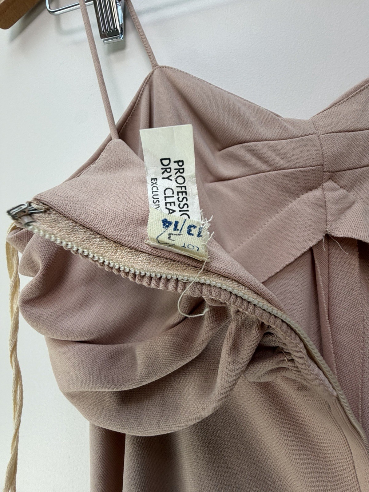 Vintage Dusty Rose Formal Maxi Dress Shawl Ruched Bust Evening Gown