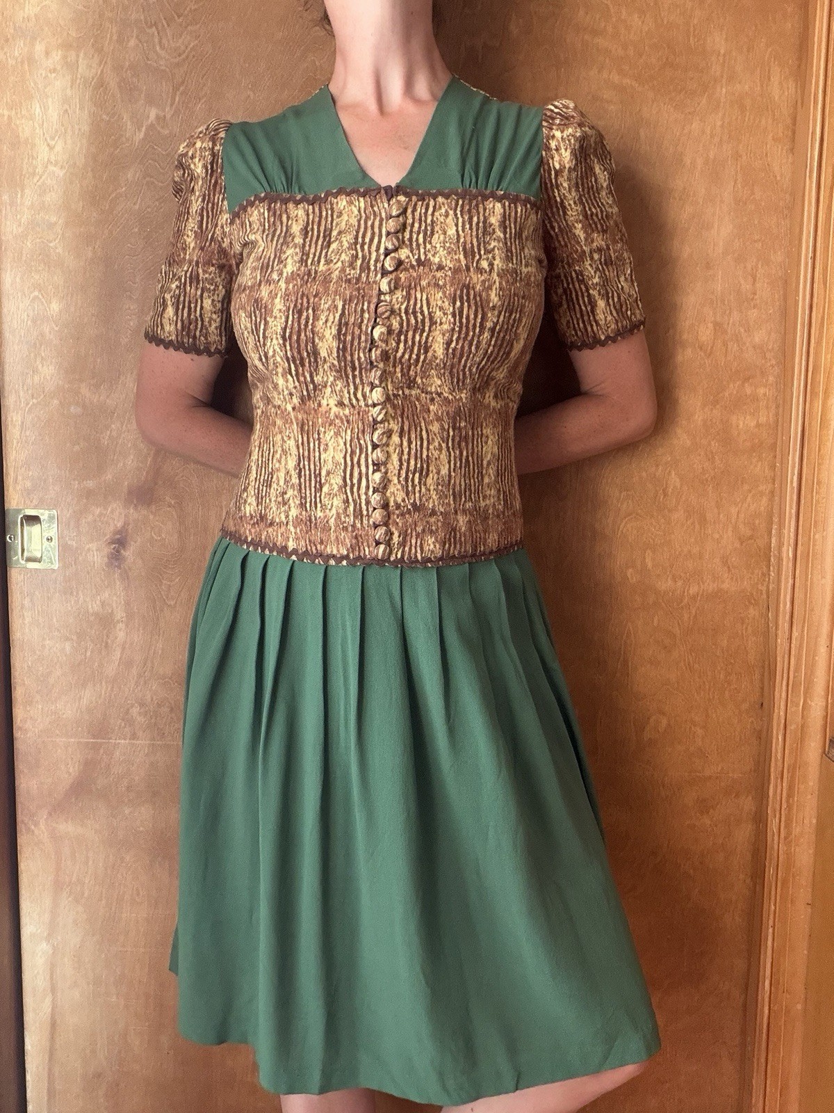 Vintage 1940s Leopard Animal Print Rayon Two Tone Dress