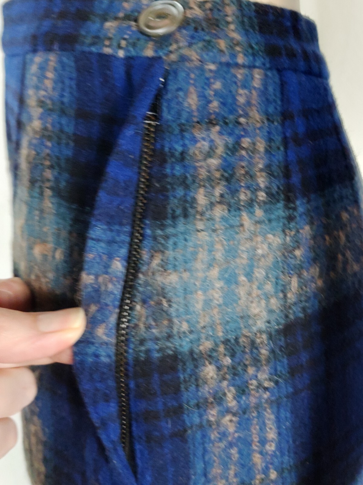 Vintage 40s 50s Earle Picard blue wool tartan plaid jacket skirt suit set S