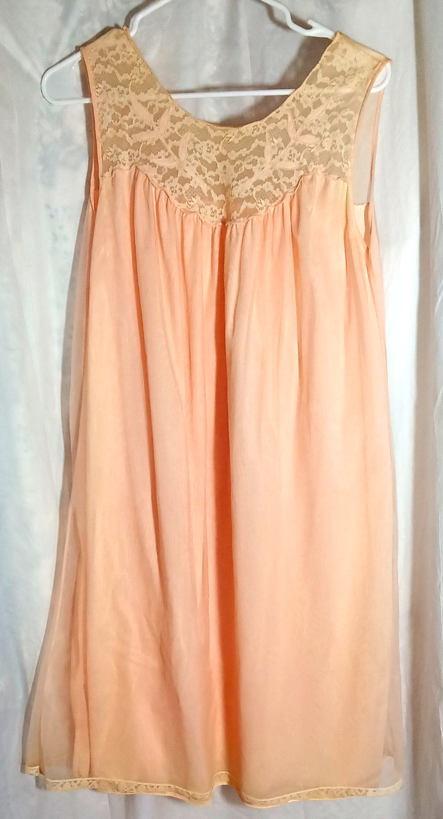 Vintage Peach Chiffon Avian Nightgown Small