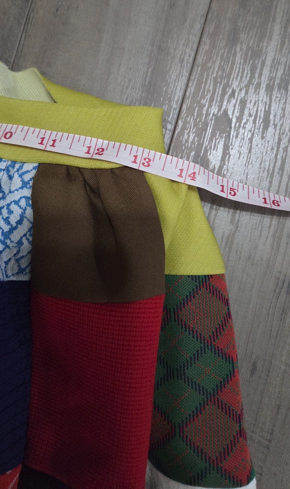 Handmade Vintage 70s Multi Color Quilt Skirt (27″ Waist x39″ Long) Boho Designer