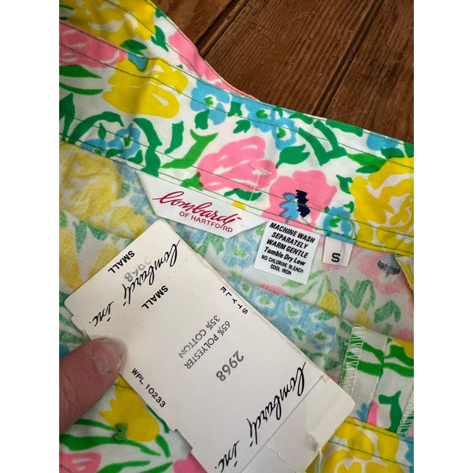 Vintage 1970s skirt by Lombardi floral wrap bright colored size small NWT New