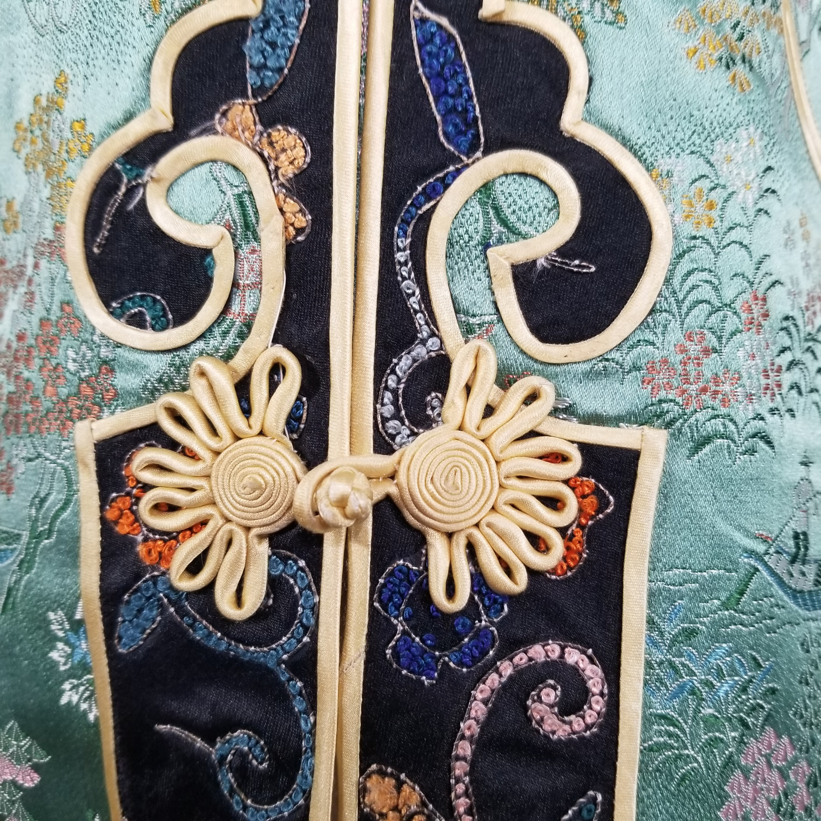 Vintage Chinese Silk Embroidered Embellished Jacket Asian Textile Art Collection