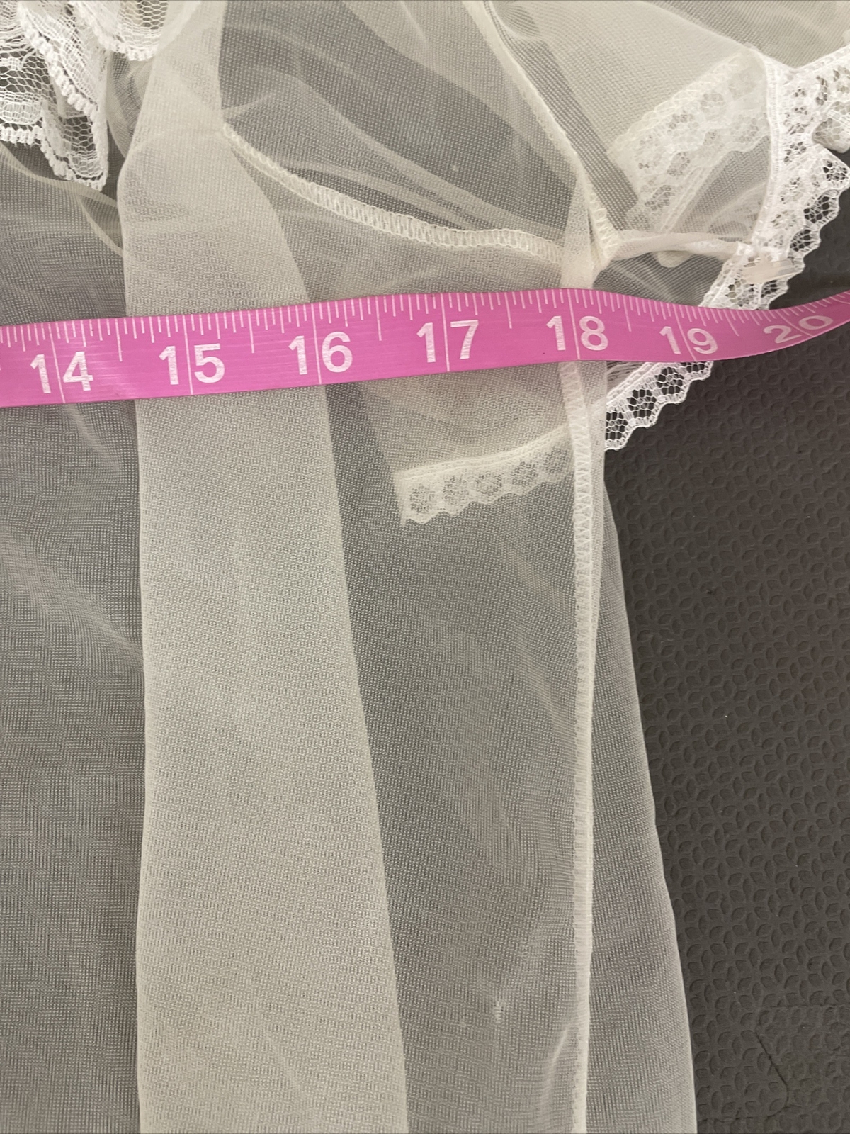 Vintage Spotlight Shimmering Ultra Sheer Chiffon Peignoir Robe Small Nylon Lace