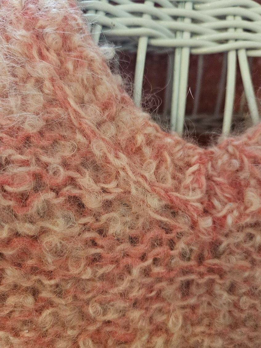 Women’s Vintage Chunky Wool Sweater PINK Size M Hand Knit ITALY