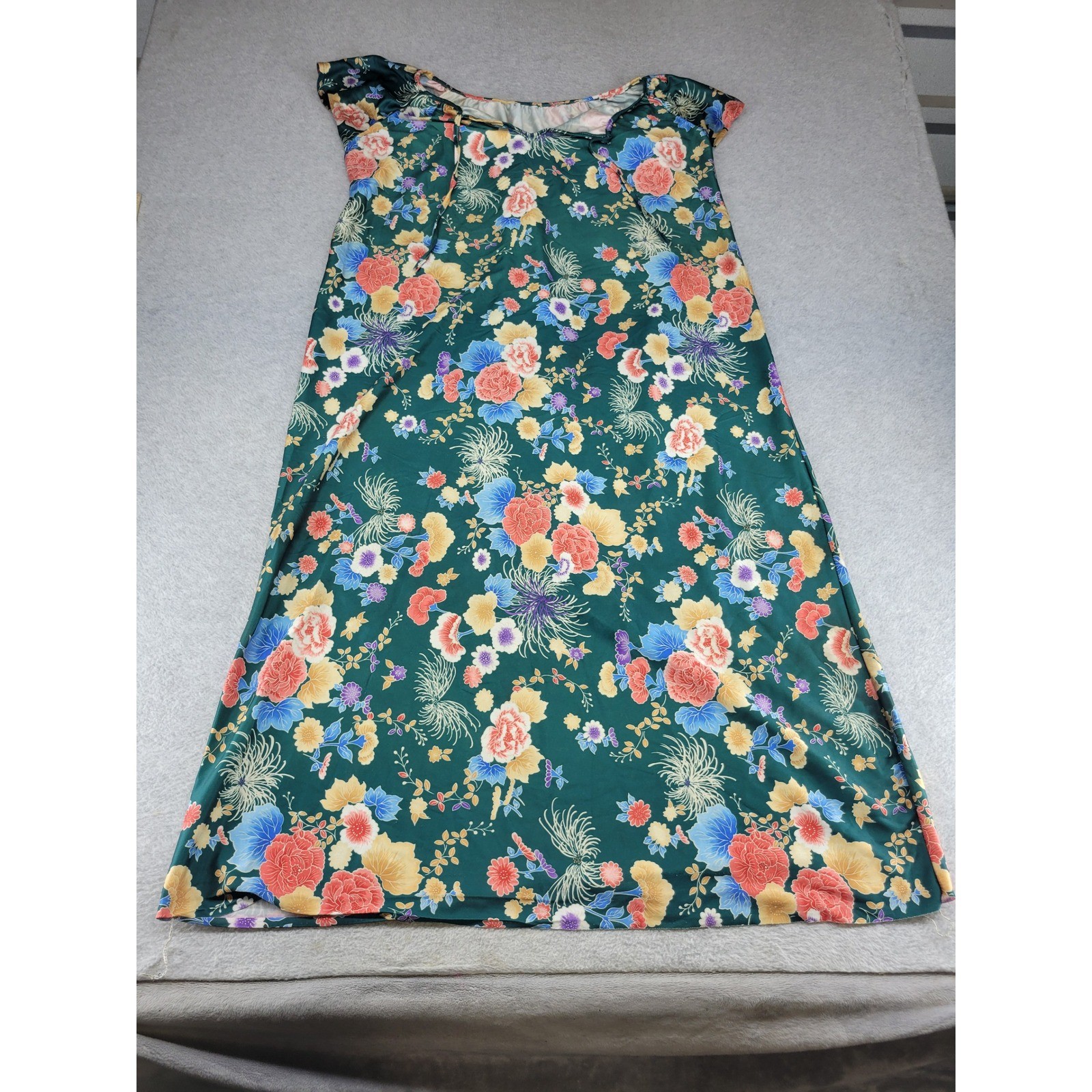 Vintage Floral Loungedress Nightgown Green Pink Blue One Size Fit All
