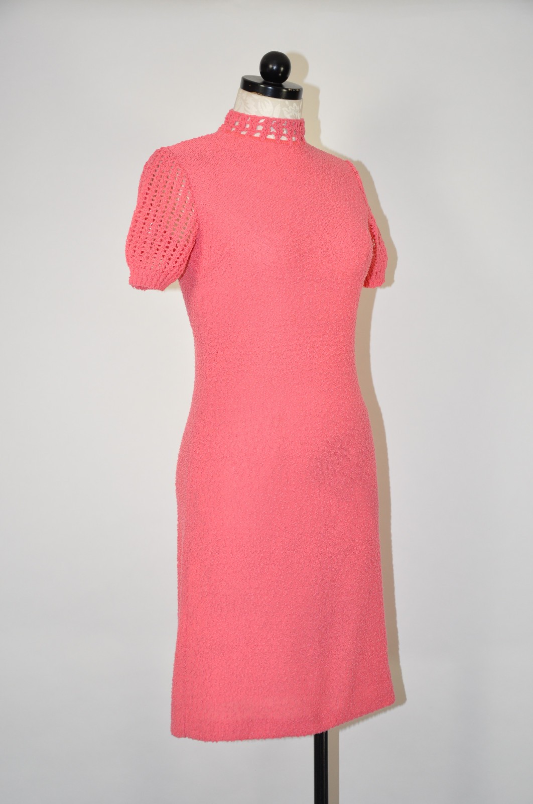 60s Vintage Salmon Pink Cotton Boucle Knit Short Sleeve Sweater Dress Women XS S