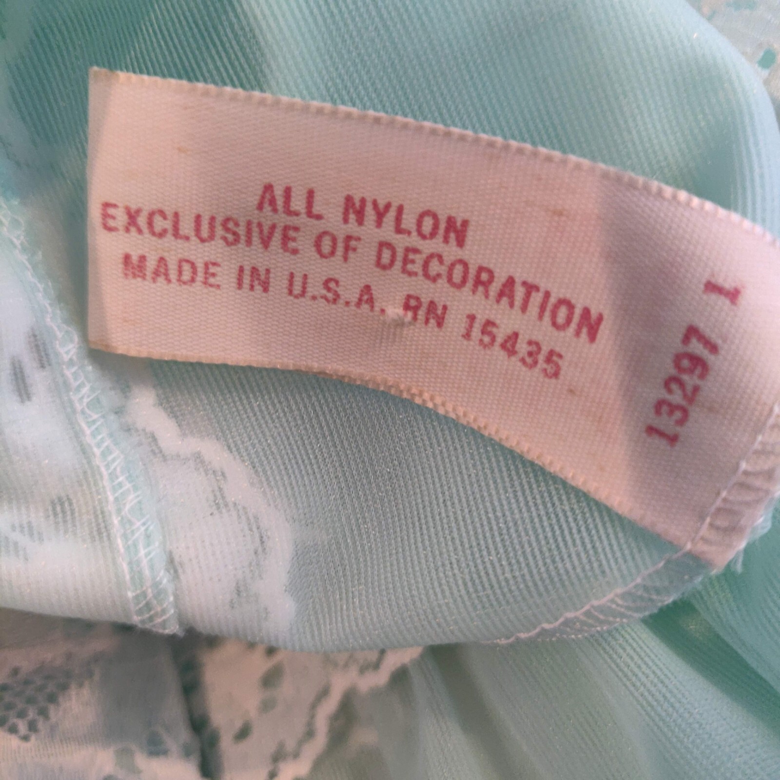 Gilead Womens Vtg Mint Green Lace 1/4 Button Lightweight Semi Sheer Nylon Robe S